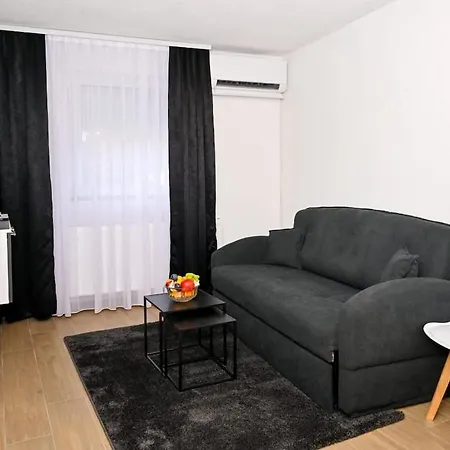 Appartement Izola 2! Modern In The Heart Of *
